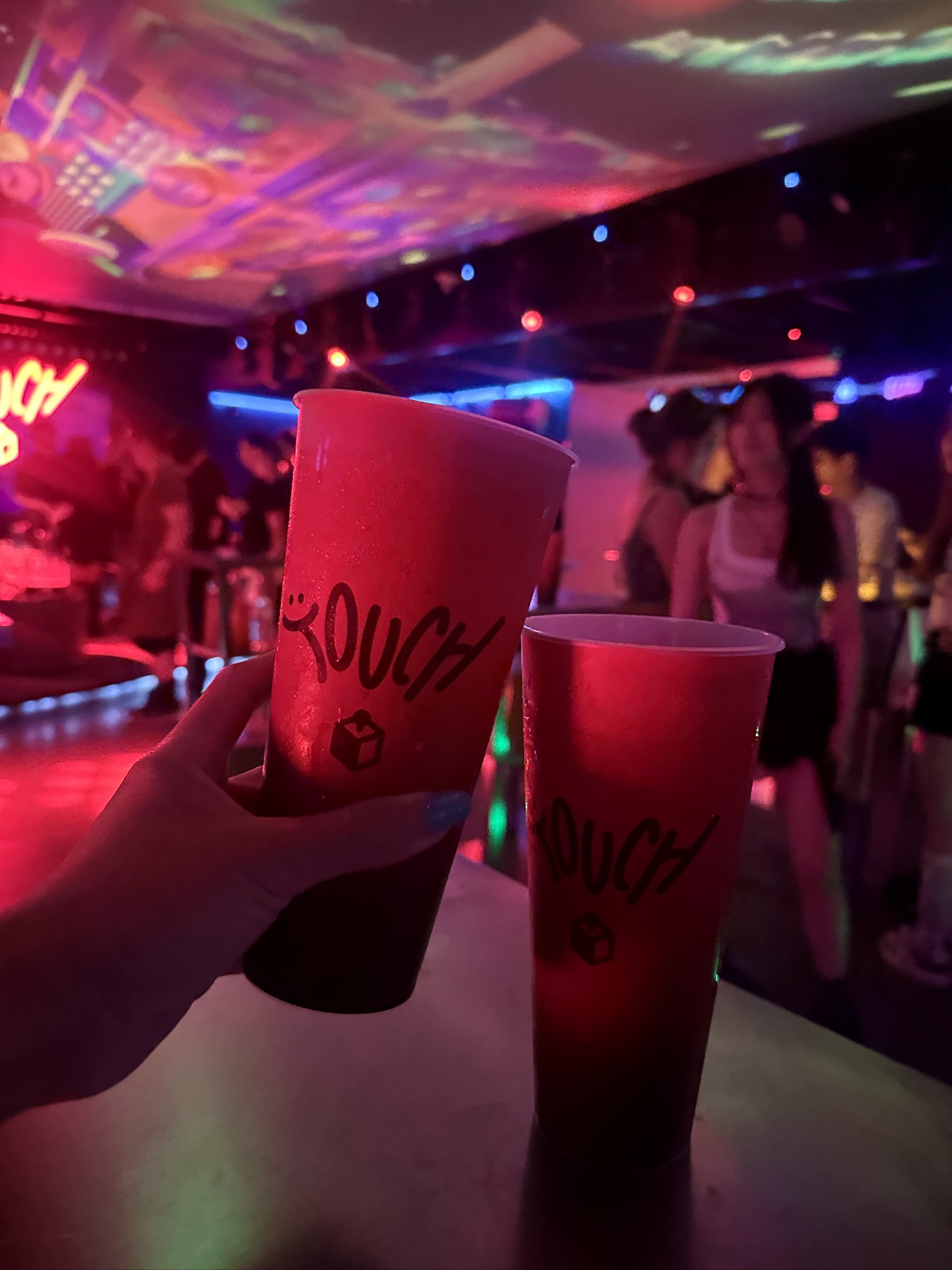 怀化商务KTV一键预订-中方县ktv预定